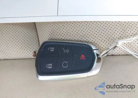 2017 Cadillac Xt5 Luxury из США, поврежденный, VIN 1GYKNBRSXHZ102451